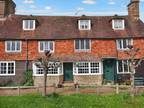 The Green, Groombridge, Tunbridge. 2 bed terraced house for sale -