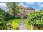 3 bedroom character property for sale in Stratford Road, Wootton Wawen, B95