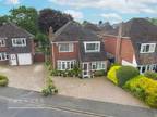 3 bedroom detached house for sale in Windmill Close, Tamworth, B79