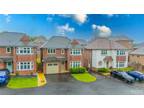 3 bedroom detached house for sale in Amington, Tamworth, B77