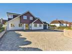 Sandy Lane, Cheam SM2 4 bed detached house to rent - £4,750 pcm (£1,096 pw)