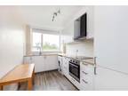 Portinscale Road, Putney SW15 2 bed flat to rent - £2,000 pcm (£462 pw)
