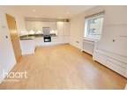 Autumn Court - Spring Gardens - RM7 1 bed flat to rent - £1,400 pcm (£323 pw)