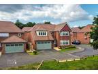 5 bedroom detached house for sale in Hopton Close, Amington, B77