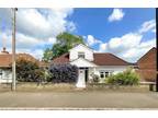 3 bedroom bungalow for sale in Jockey Road, Sutton Coldfield, West Midlands, B73