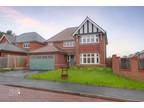 4 bedroom detached house for sale in Hopton Close, Amington, B77