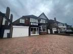 4 bedroom detached house for rent in Monmouth Drive, Sutton Coldfield, B73 6JJ
