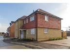 Red Admiral Crescent, Iwade. 1 bed apartment to rent - £975 pcm (£225 pw)