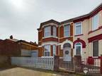 3 bedroom end of terrace house for sale in Park Road, Harwich, CO12
