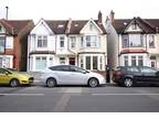 2 bed flat to rent in Bensham Lane, CR0, Croydon