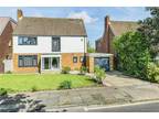 Elvington Green, Bromley, BR2 3 bed detached house for sale -