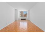 Flat For Rent In New York, New York