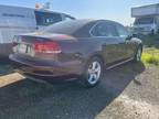 2013 Volkswagen Passat TDI SE w/Sunroof