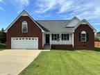 Home For Sale In Greenbrier, Tennessee