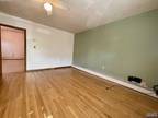 Flat For Rent In Harrison, New Jersey