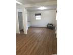 Flat For Rent In Dix Hills, New York