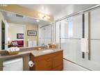 Condo For Sale In Portland, Oregon