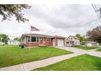Home For Sale In Grundy Center, Iowa