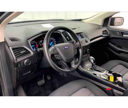 2017 Ford Edge SE is a Black 2017 Ford Edge SE SUV in Madison WI