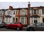 Abington Avenue, Northampton NN1 1 bed in a house share to rent - £500 pcm