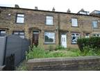 3 bedroom terraced house for sale in Cleckheaton Road, Bradford, BD6
