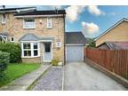 2 bedroom semi-detached house for sale in Straw View, Cote Farm, BD10