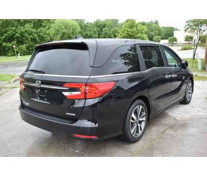 2022 Honda Odyssey Touring is a 2022 Honda Odyssey Touring Van in Lawrence KS