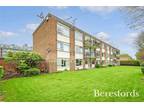 2 bedroom apartment for sale in Sawyers Hall Lane, Brentwood, CM15