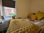 Lincoln Street - DB 1 bed in a house share to rent - £640 pcm (£148 pw)
