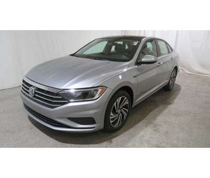 2020UsedVolkswagenUsedJettaUsedAuto w/ULEV is a Silver 2020 Volkswagen Jetta Car for Sale in Brunswick OH