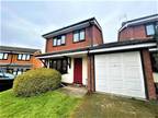 3 bedroom detached house for rent in Larch Croft, Tividale, OLDBURY, B69