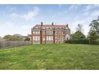 Peppard Road, Emmer Green, Reading 1 bed apartment -