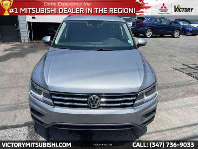 2021 Volkswagen Tiguan 2.0T SE R-Line Black