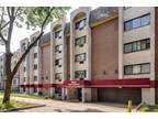 W Oakdale Ave Apt , Chicago, Flat For Rent