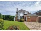 3 bedroom detached house for sale in Ferndale Road, Streetly, B74
