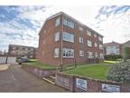 Cornwall Gardens, Cliftonville, CT9 2 bed apartment for sale -