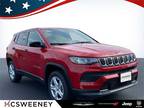 2023 Jeep Compass Red, 10 miles