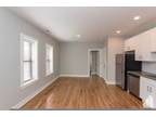 Spacious 1 Bedroom apartment in Lincoln Park. 356 W partens Ave #001