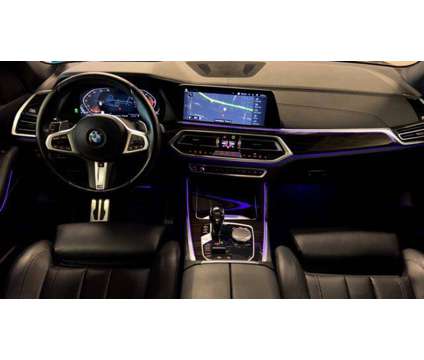 2021 BMW X5 xDrive40i is a Black 2021 BMW X5 4.6is SUV in Bay Shore NY