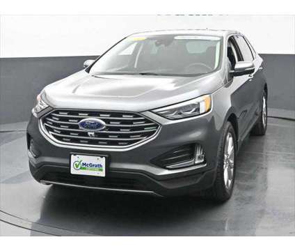 2022 Ford Edge Titanium is a Grey 2022 Ford Edge Titanium SUV in Dubuque IA