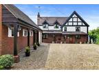 5 bedroom detached house for sale in Astwood Lane, Astwood Bank with Annexe, B96