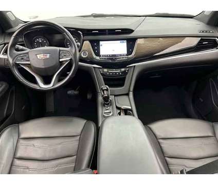 2020 Cadillac XT6 FWD Premium Luxury is a Black 2020 SUV in Cincinnati OH