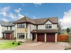5 bedroom detached house for sale in Grebe Drive, Cumbernauld, Glasgow, G68