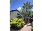 2 Bed/2 Bath Townhouse in Coconut Grove 3085 Mcdonald St #C