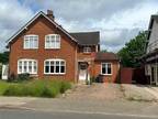 3 bedroom semi-detached house for sale in Willow Road, Bournville, Birmingham