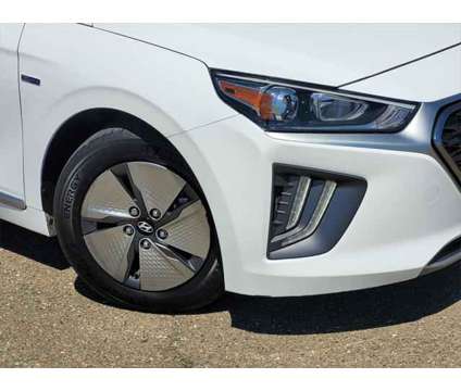 2020 Hyundai Ioniq Hybrid SE is a White 2020 Hyundai IONIQ Hybrid Hybrid in Stockton CA