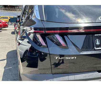 2022 Hyundai Tucson Hybrid SEL Convenience is a Black 2022 Hyundai Tucson Hybrid in Jamaica NY
