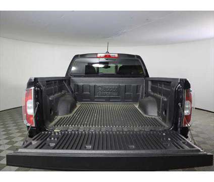 2022 GMC Canyon 4WD Crew Cab Long Box AT4 - Leather is a Black 2022 GMC Canyon Truck in Trenton NJ