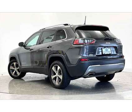2020 Jeep Cherokee Limited 4X4 is a Grey 2020 Jeep Cherokee Limited SUV in Elyria OH