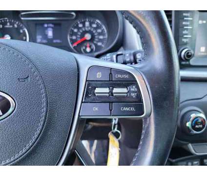 2020 Kia Sorento 2.4L LX is a Grey 2020 Kia Sorento SUV in Hanford CA
